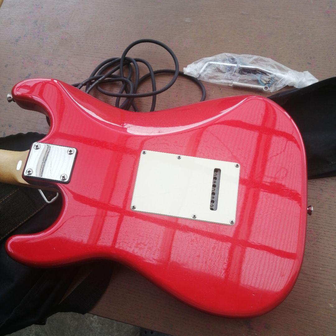 ストラトキャスター Bacchus　備品付き