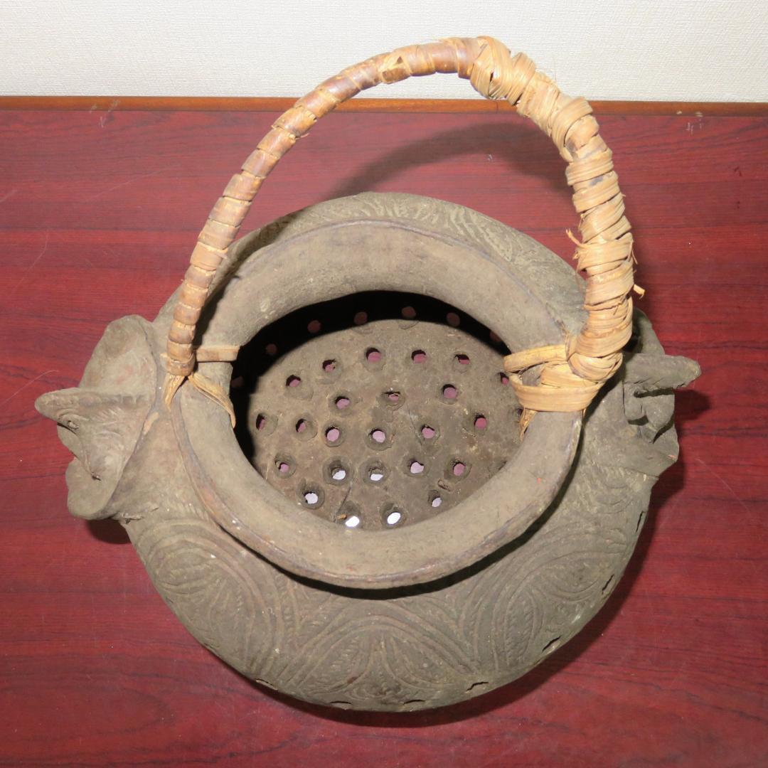 パプアニューギニア 形象土器 燻製容器 東ゼビック州 ディミリ村 希少