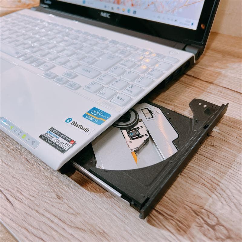 ✨訳あり特価✨NECノートPC Win11 13.3型 Corei7 HN632