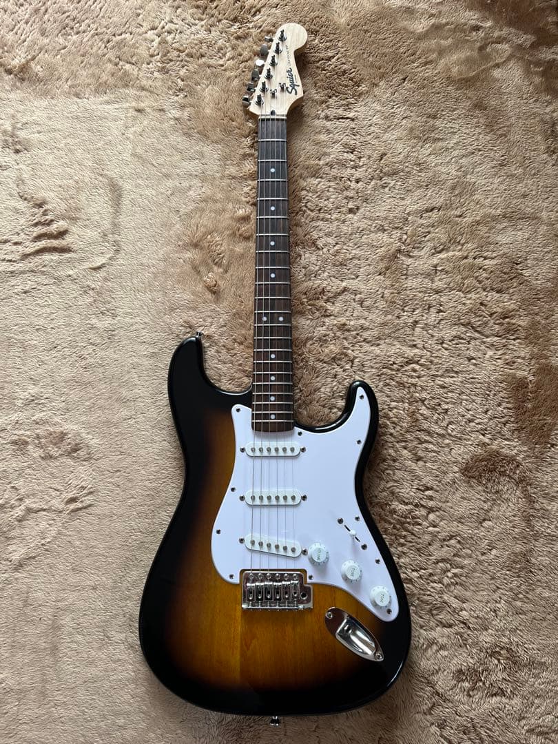 【調整済】squier fender スクワイア　ストラト　エレキギター　美品