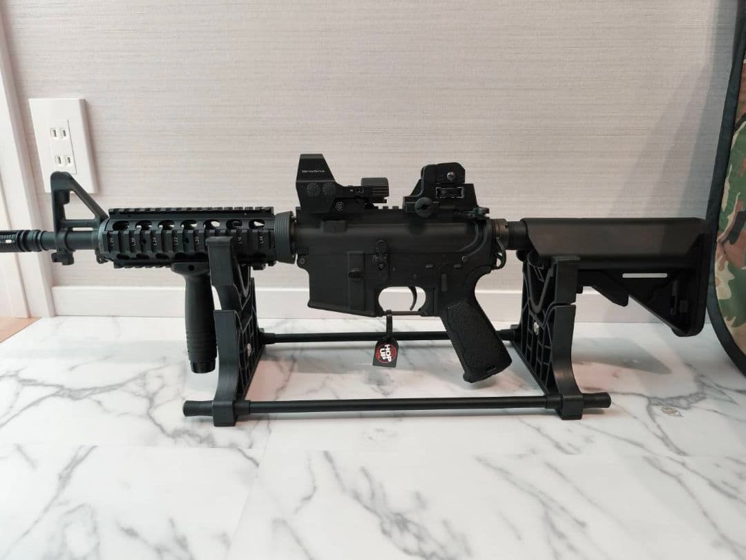 およ　東京マルイ　cqbr　block1　ドットサイト、スタンド付き