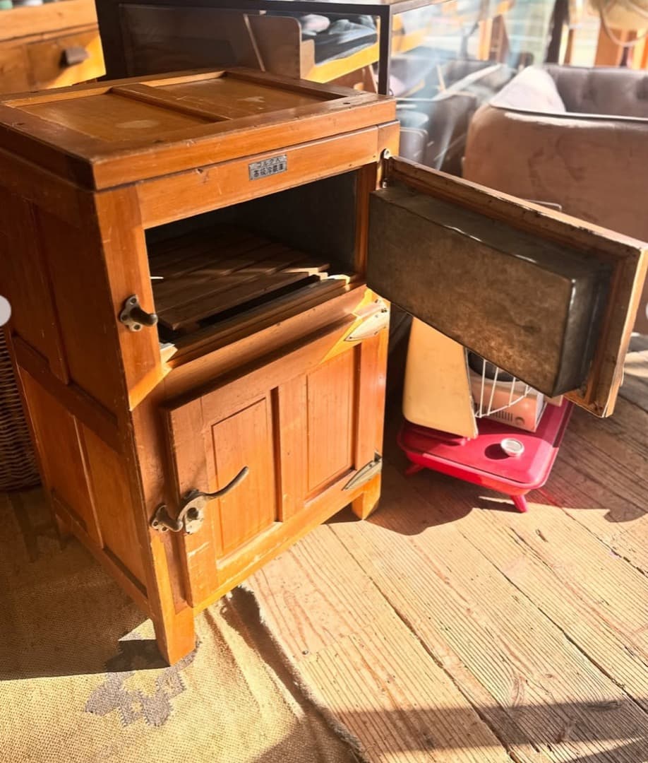 昭和レトロ 古道具 アンティーク冷蔵庫