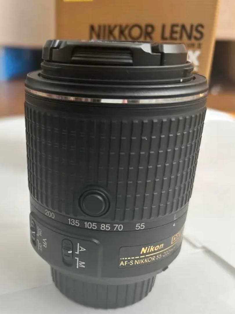 ②NIKKOR AF-S DX55-200㎜f4.5-5.6G ED VR II