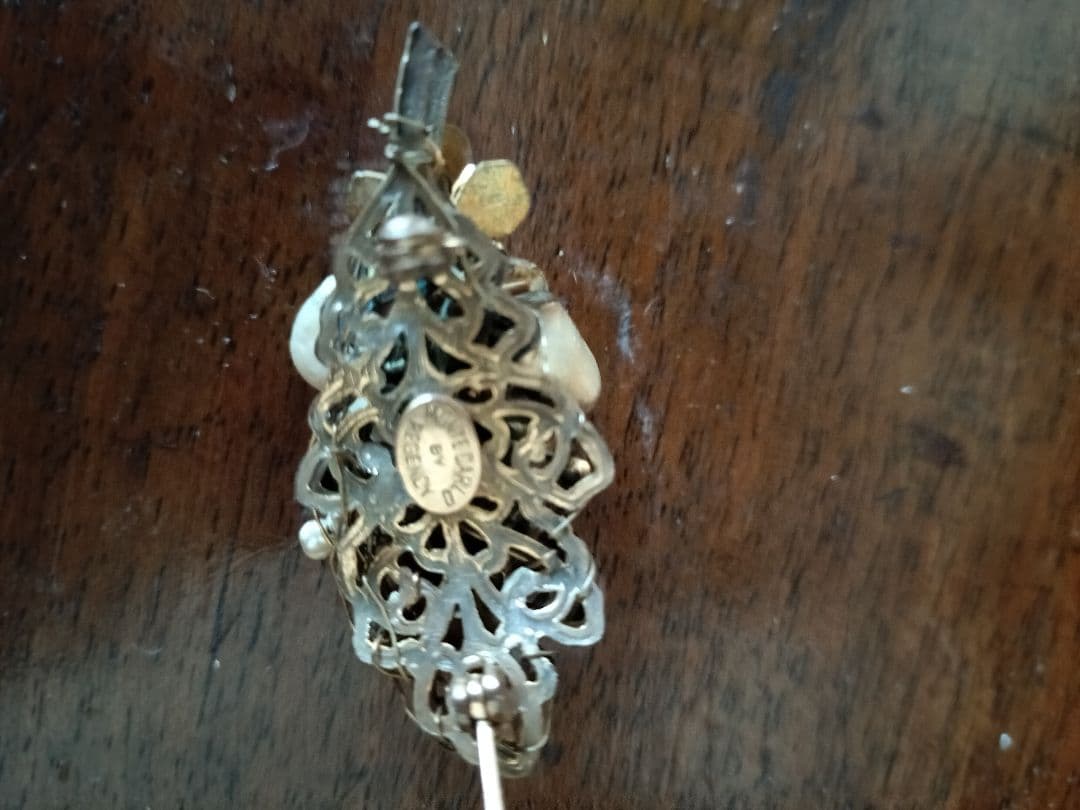 ビンテージリージェンシーのブローチ、ハスケル