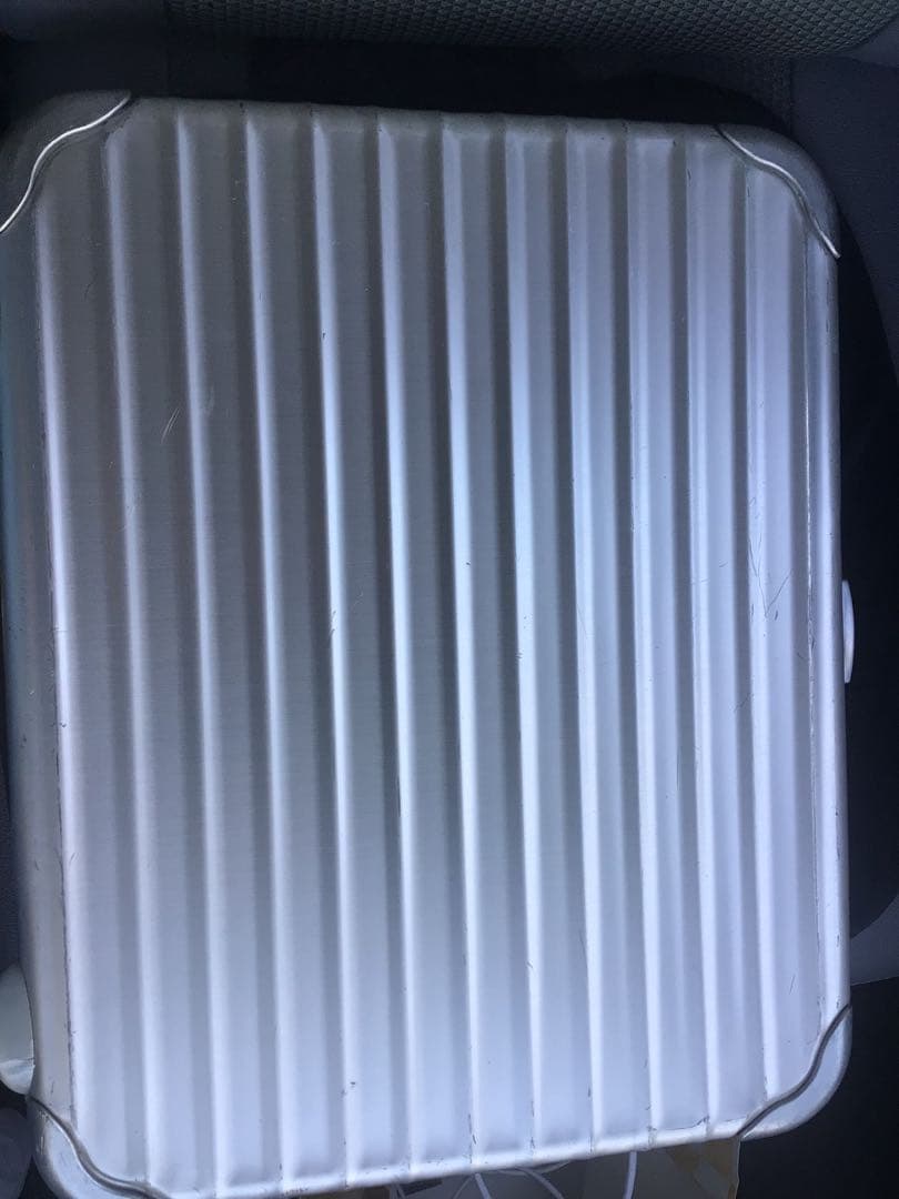 RIMOWA 廃盤　アルミビジネスケースの商品です。