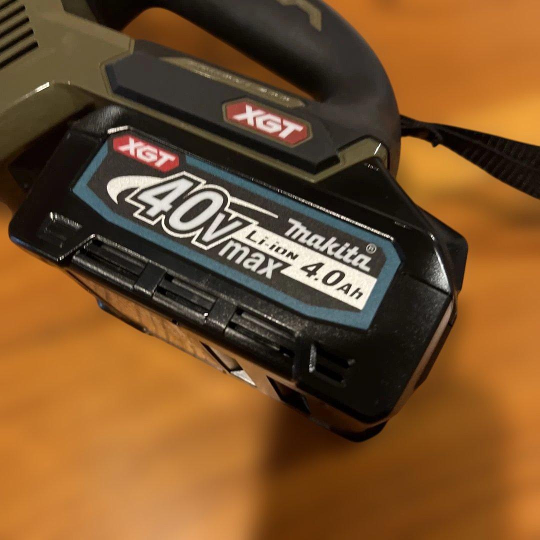 Makita CL001G コードレス掃除機 40Vmaxバッテリー、充電器