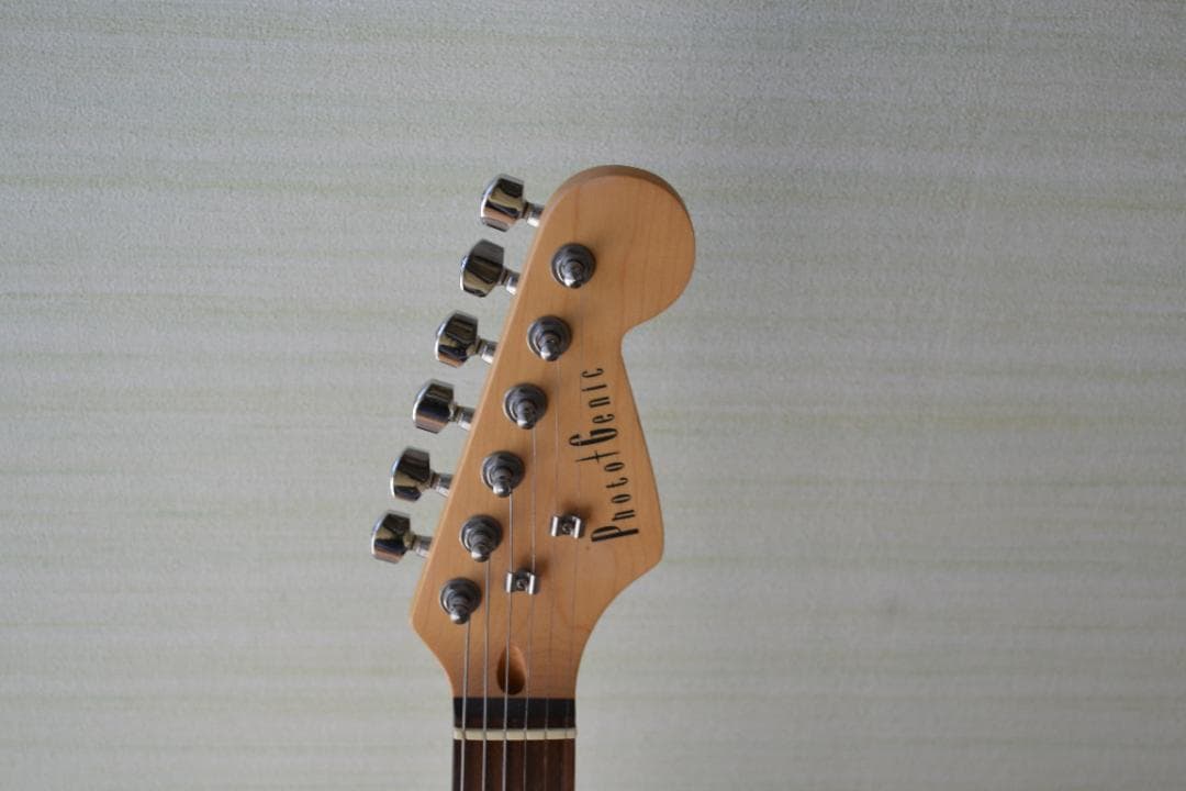 【極上品】Photogenic ストラトキャスタータイプ エレキギターオレンジ