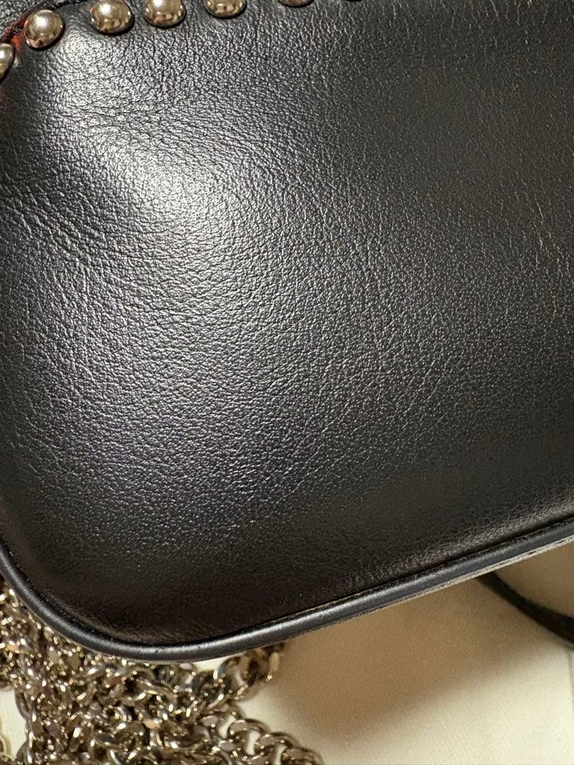 J&M DAVIDSON ショルダーバッグ チェーン ペブルミニ