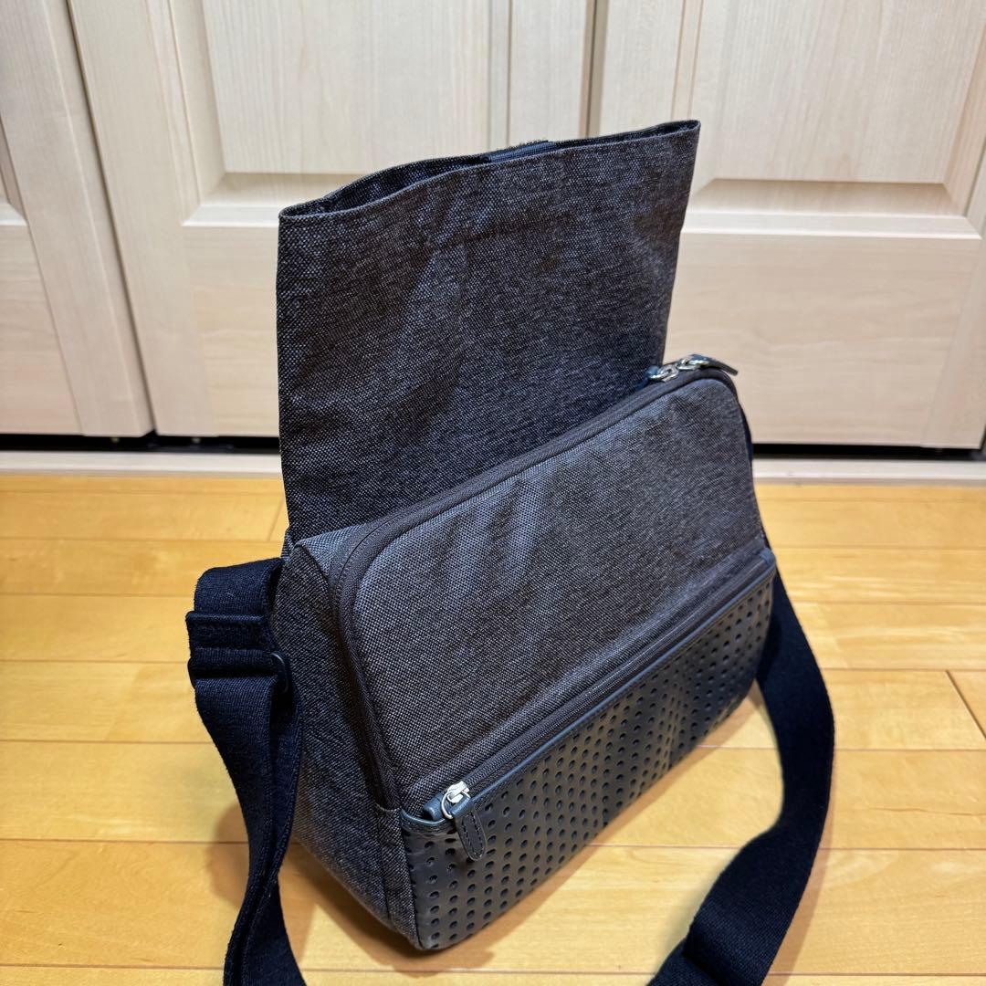 ひらくPCバックnano