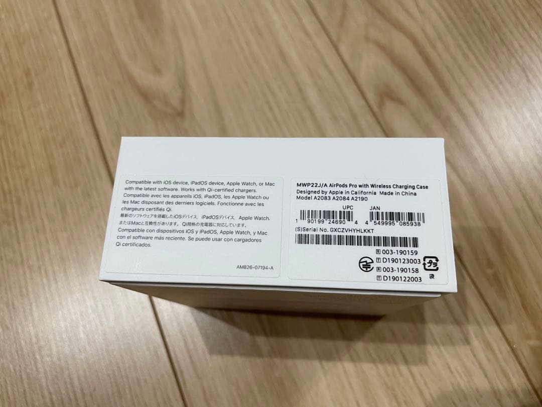 AirPodsPro 第1世代 MWP22J/A 右耳ノイズあり