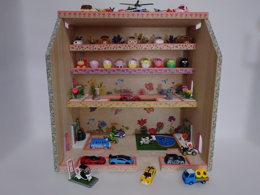 トミカ木製手作り駐車場（スモ－ルピンク）SP02