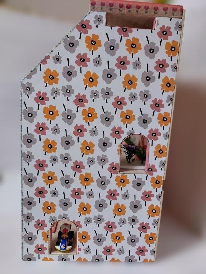 トミカ木製手作り駐車場（スモ－ルピンク）SP02