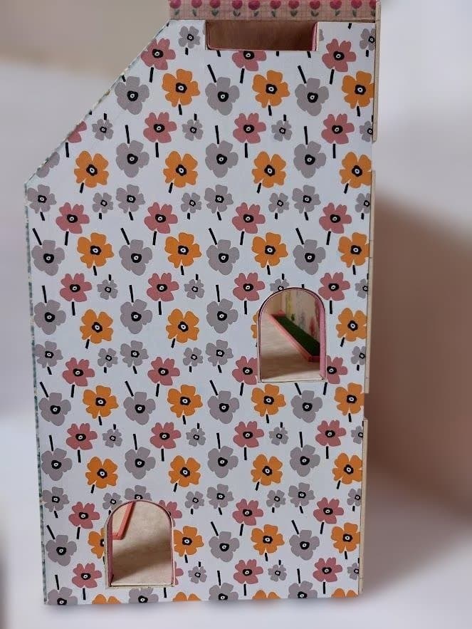 トミカ木製手作り駐車場（スモ－ルピンク）SP02