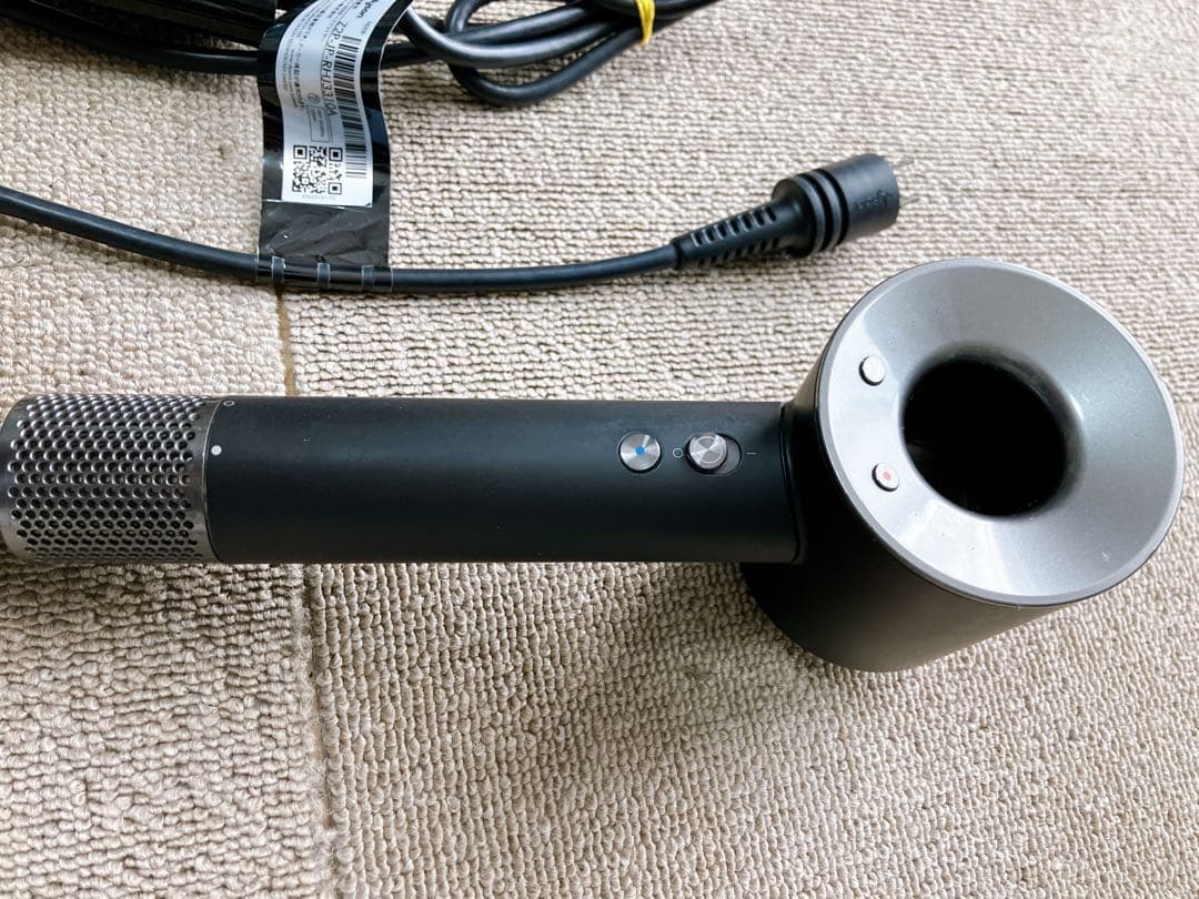 Dyson hd08 Supersonic ionic ドライヤー 日本製