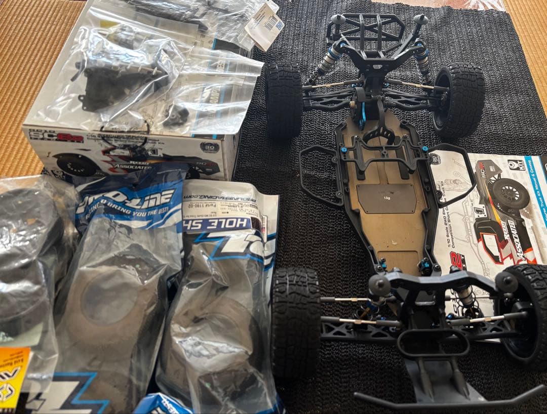 Associated RC10 SC6.2 （走行浅い）