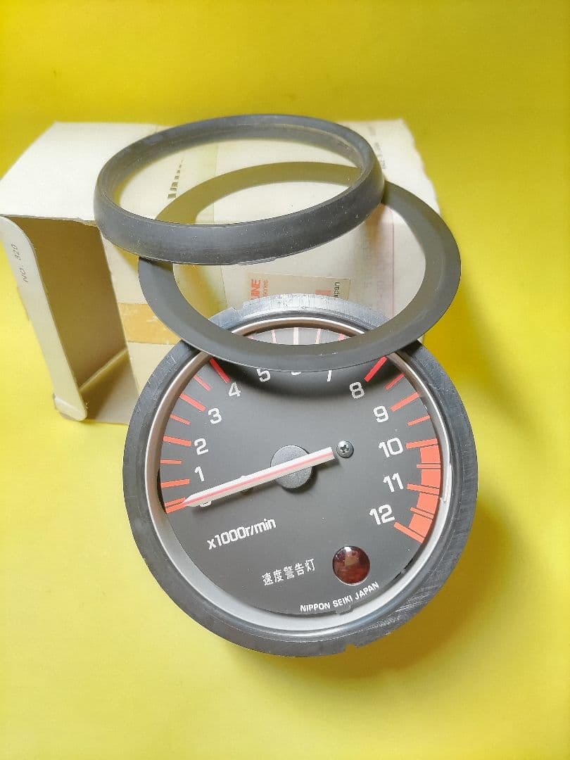 RZV500R　タコメーター　難アリ