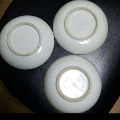 時代もの染め付け小皿１２枚です