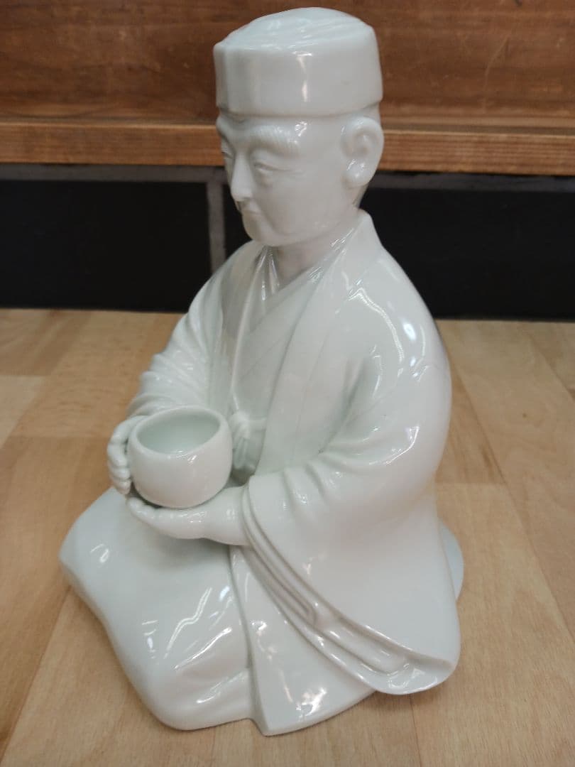 白磁　利休像　大五郎作　共箱