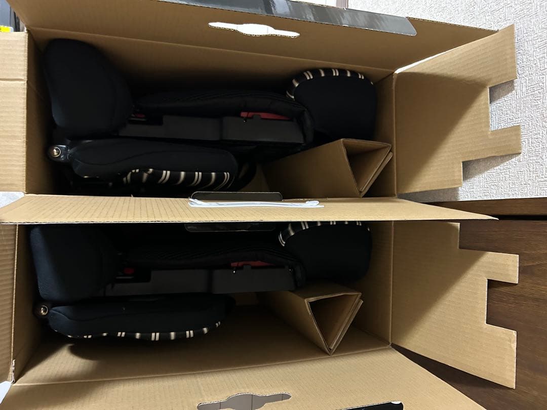 トラベルベスト　チャイルドシート2台セット