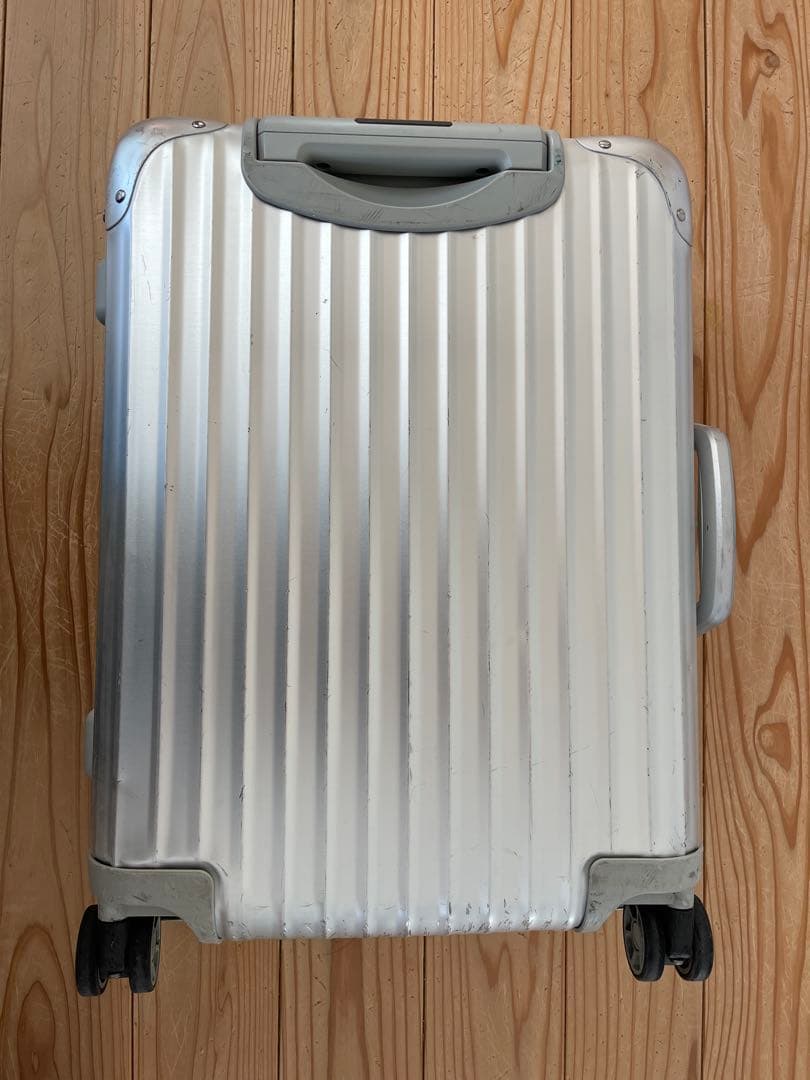 RIMOWA アルミニウム製シルバーキャリーケース