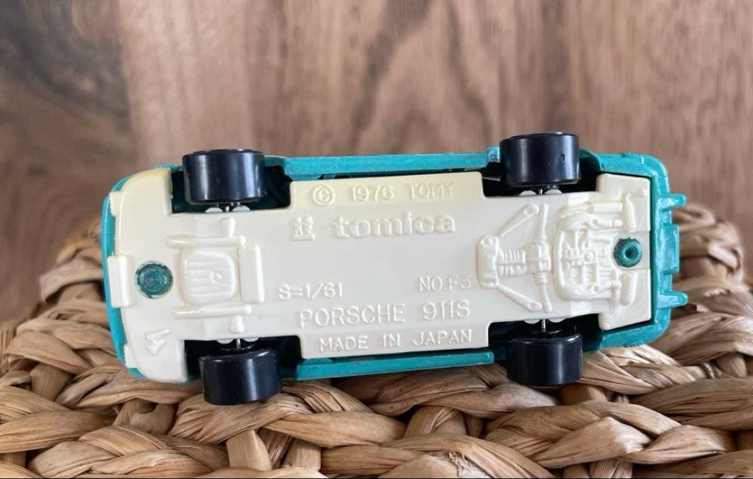 〈トミカ〉ガリバー特注 ポルシェ911S カレラカップジャパン