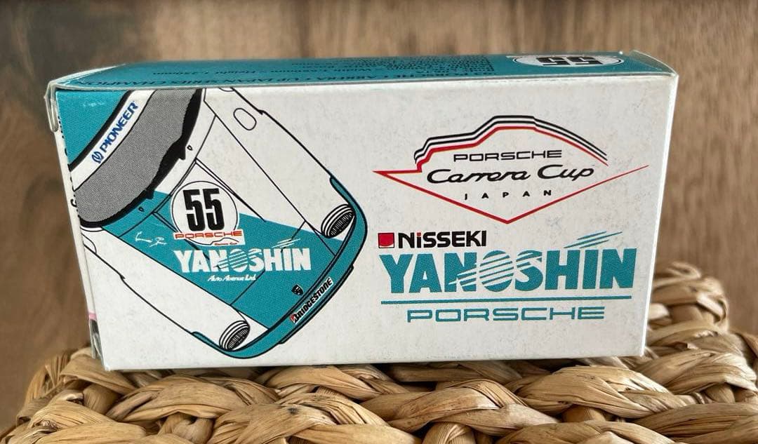 〈トミカ〉ガリバー特注 ポルシェ911S カレラカップジャパン