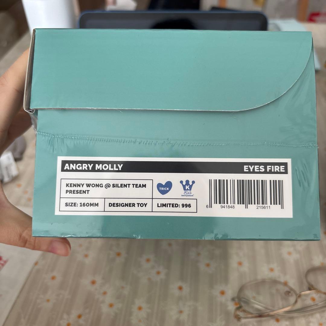 即日発送 Angry Molly Eyes Fire Designer Toy