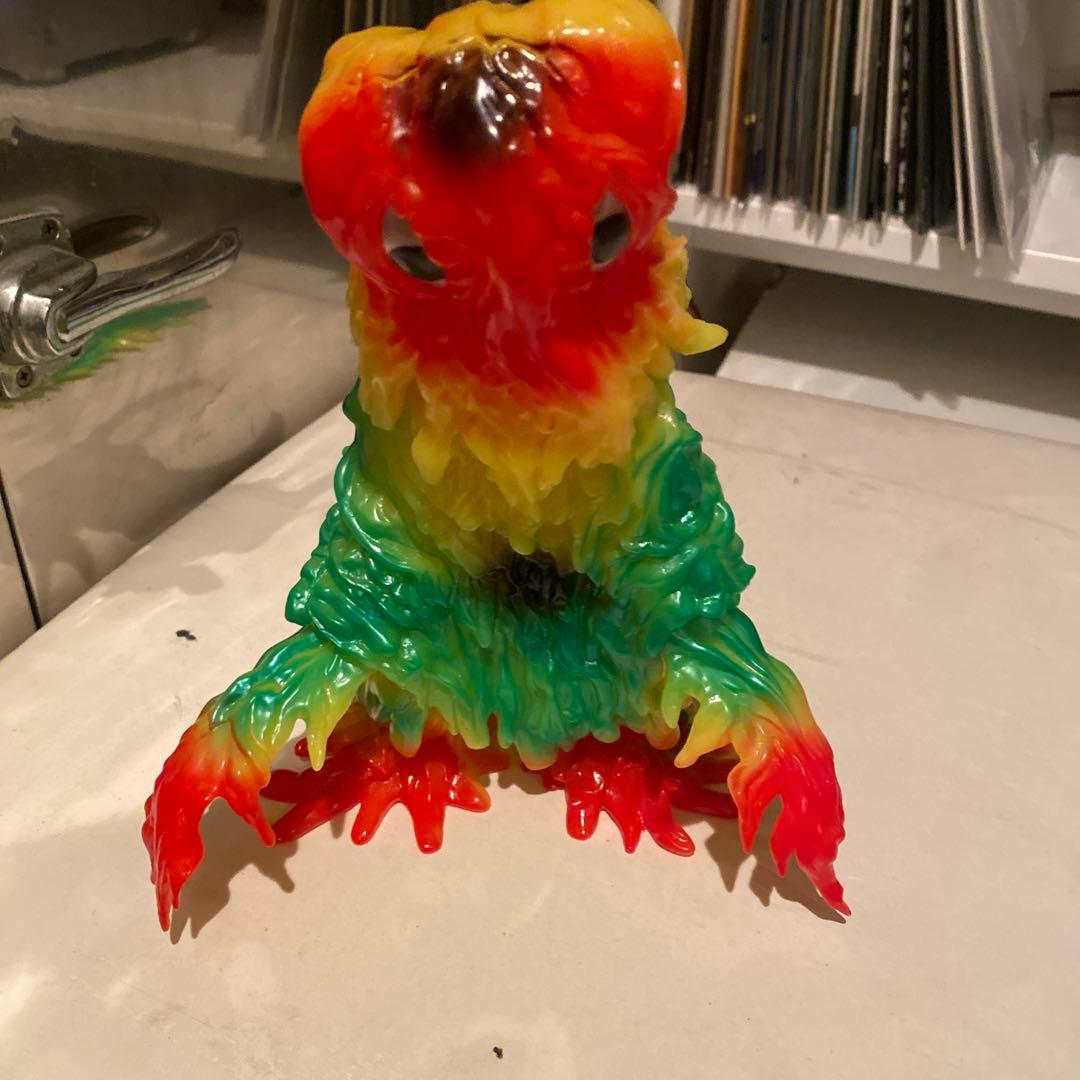 レインボー怪獣フィギュア ヘドラ　ベアモデル