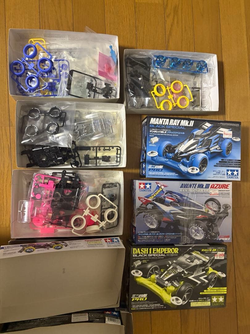 【激レア・未組立】ミニ四駆 特別仕様モデル 7台まとめ売り ブラックスペシャル他