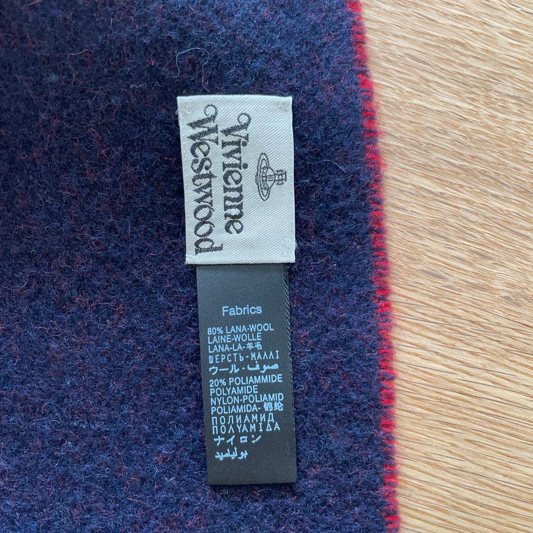 25日までクリスマス特価Vivienne Westwood マフラー