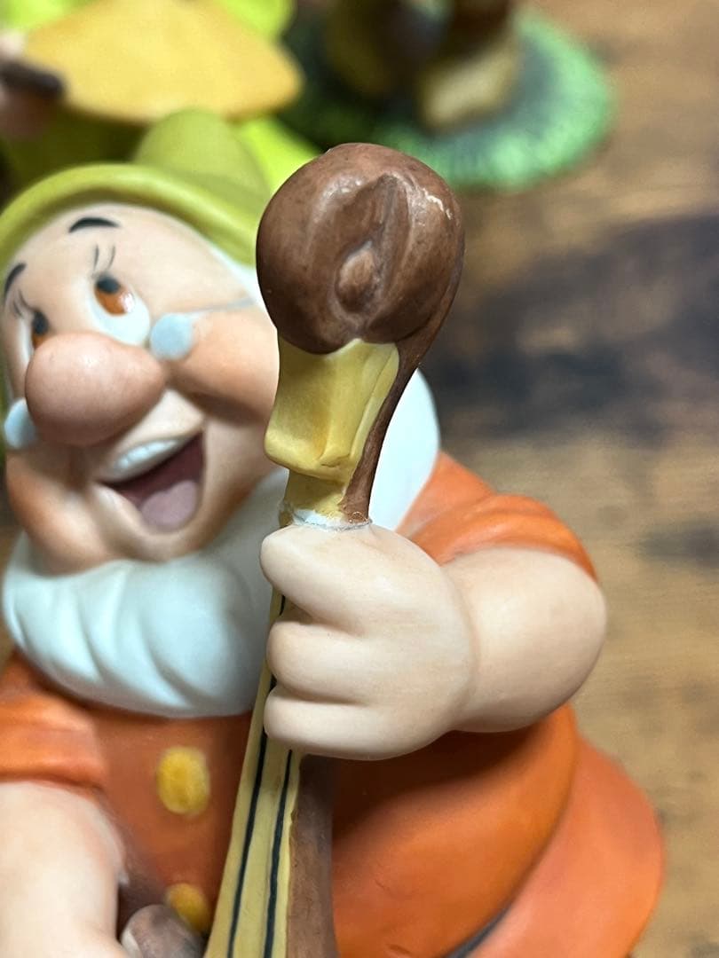 ディズニー 加藤工芸 白雪姫 七人の小人 陶器 置物