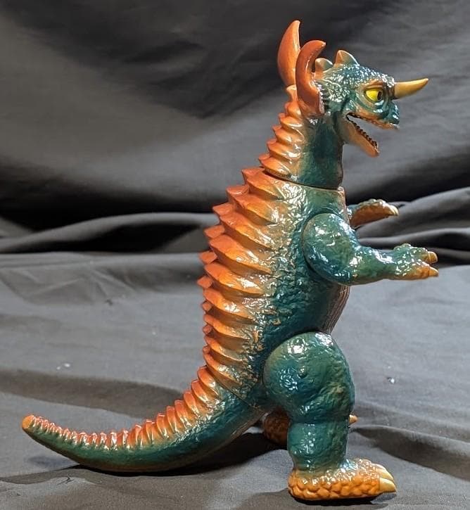 バラゴン「フランケンシュタイン対地底怪獣」登場怪獣（マーミット）ソフビフィギュア