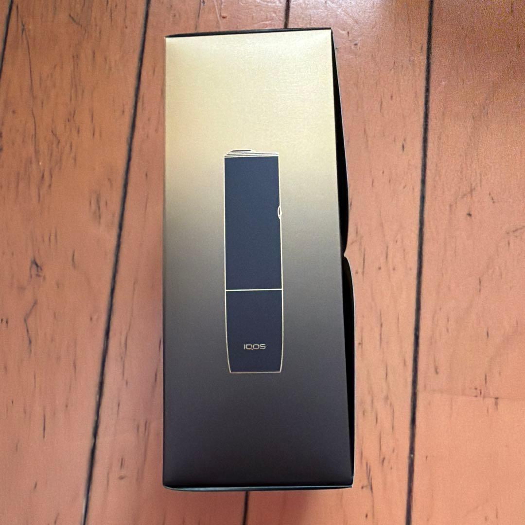 IQOS ILUMA i ONE SELETTIモデル（新品、未使用）