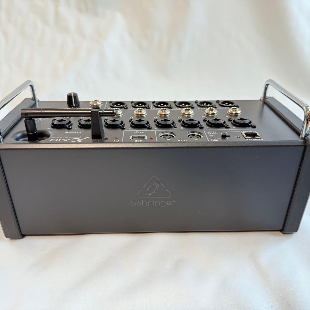 【Behringer X AIR XR16 デジタルミキサー+GATORケース】