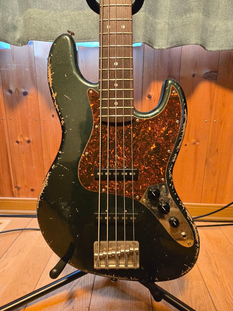 Black Smoker BETA J5 TRAD MASTER エレキベース