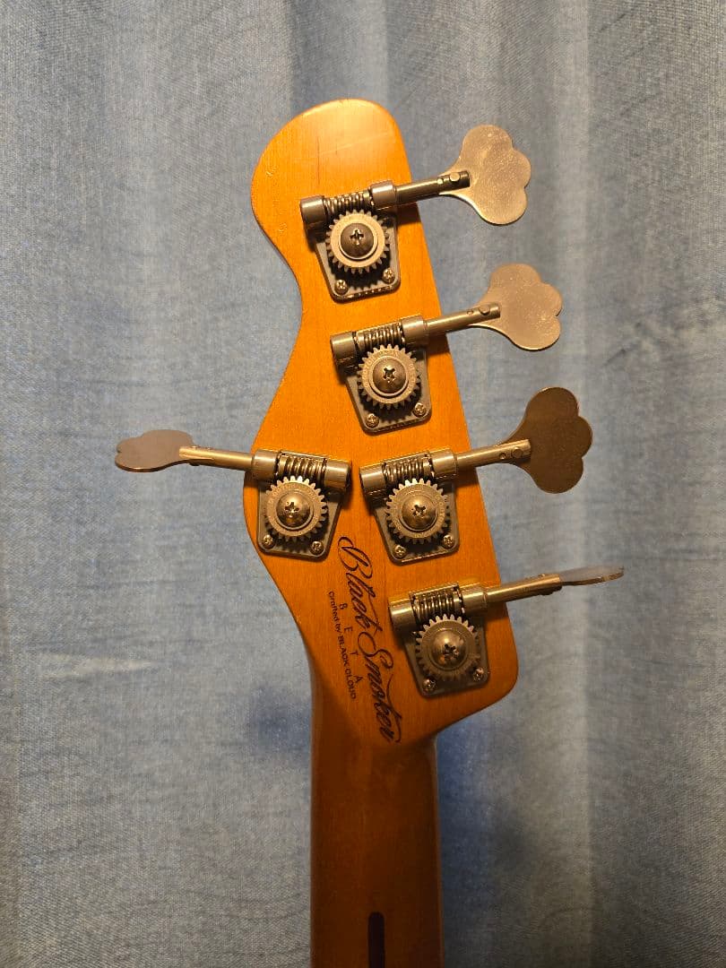 Black Smoker BETA J5 TRAD MASTER エレキベース