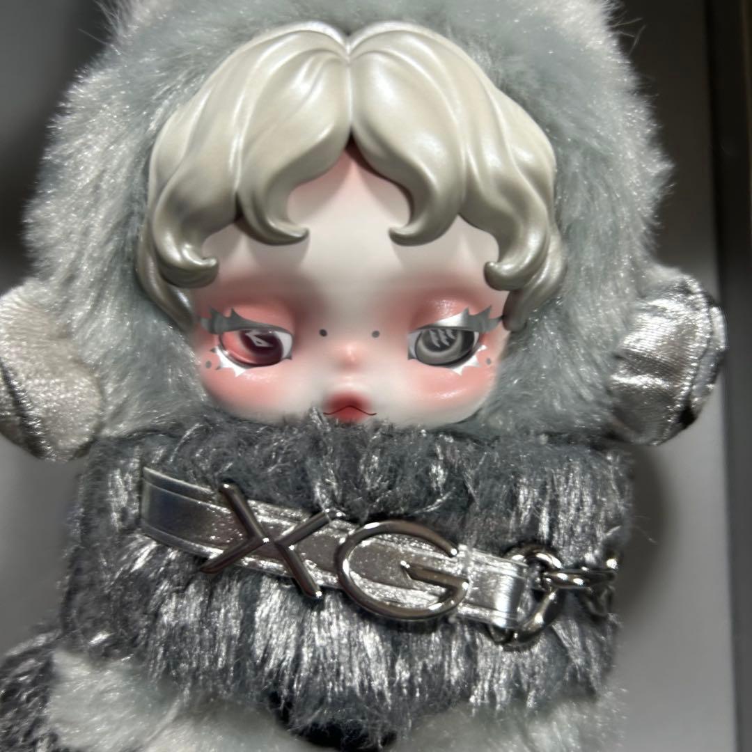 POPMART SKULL PANDA XGコラボ ぬいぐるみペンダント