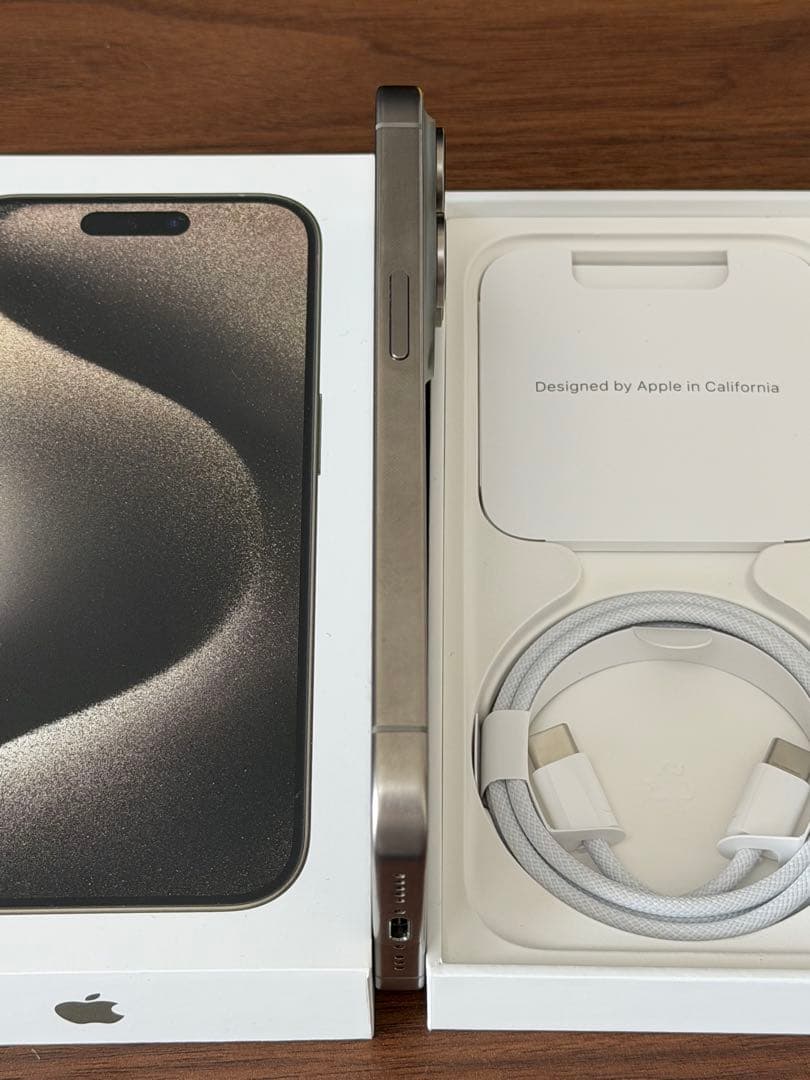 Apple iPhone15pro 512GB 液晶漏れあり　ジャンク