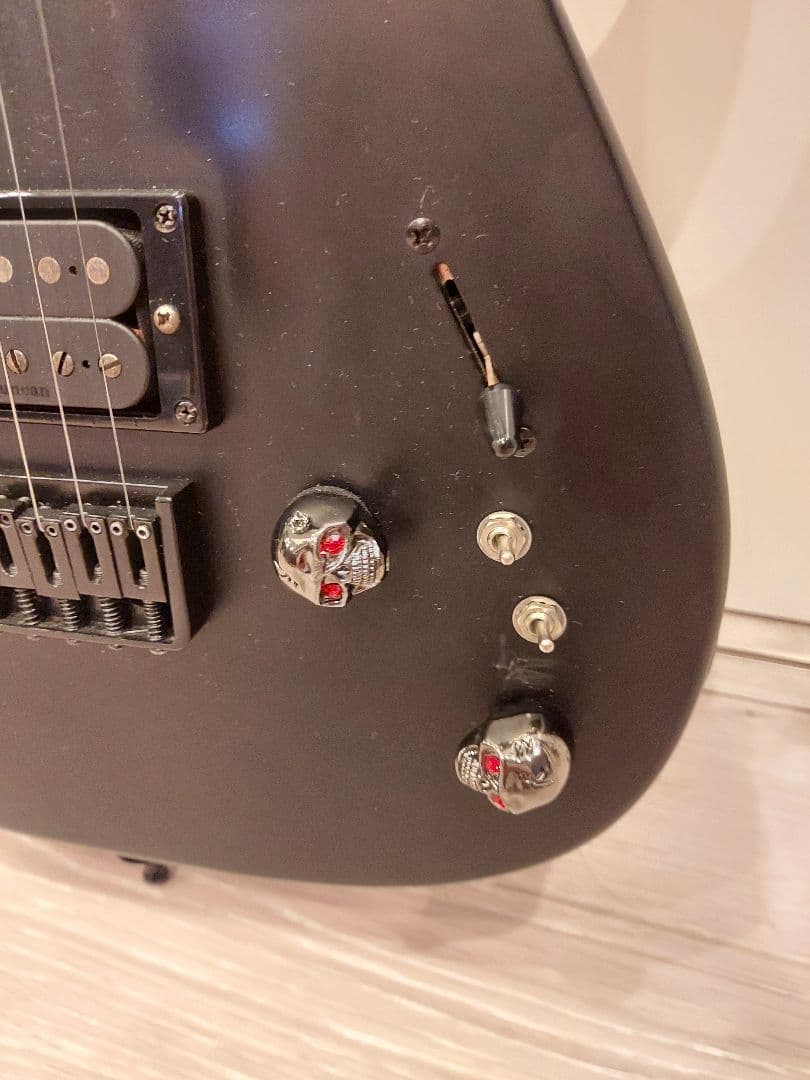 S by Solar 4.7C-E　7弦ギター