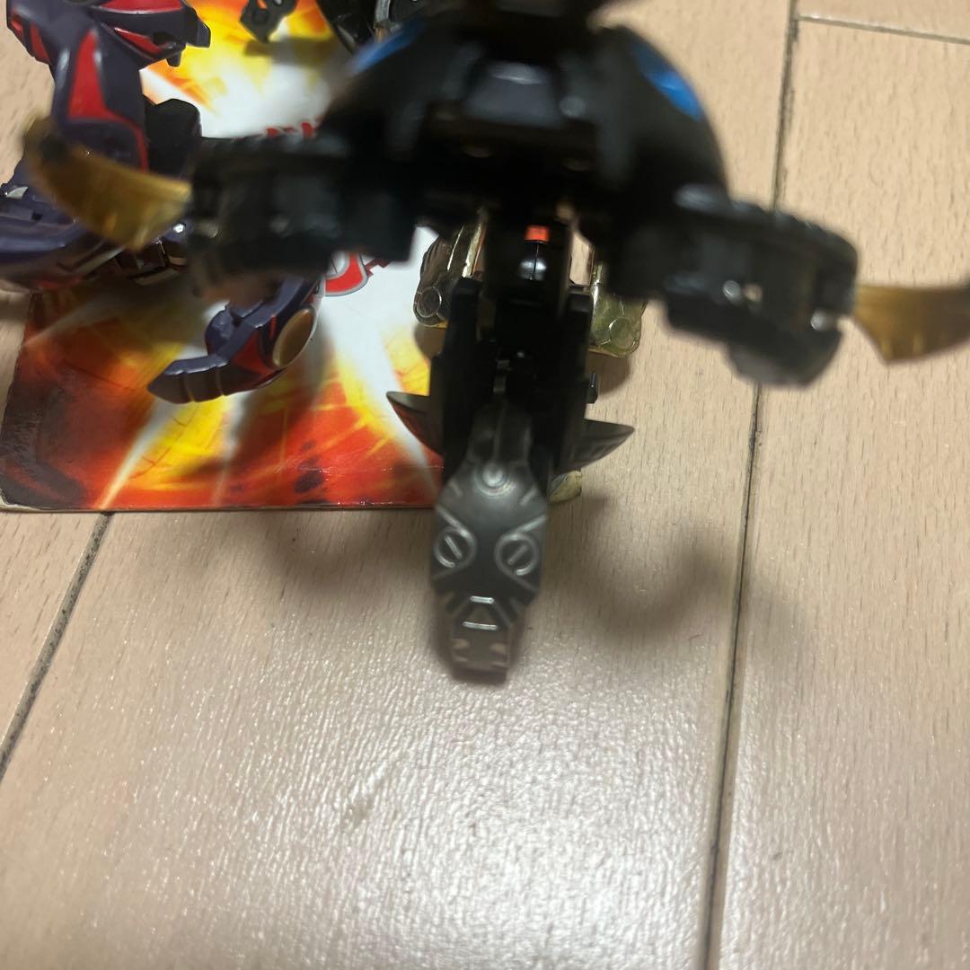 爆丸16体と交換用部品