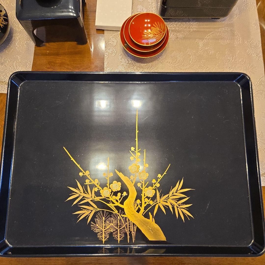 漆器 お屠蘇セット 黒地 金色花柄