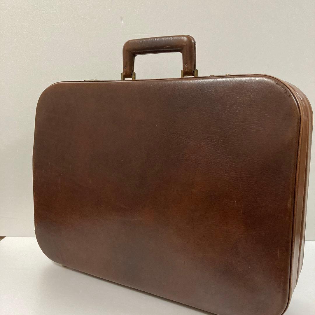 60s ヨーロッパ古着　ビンテージ 本革　トランク　トラベルバック　真鍮金具