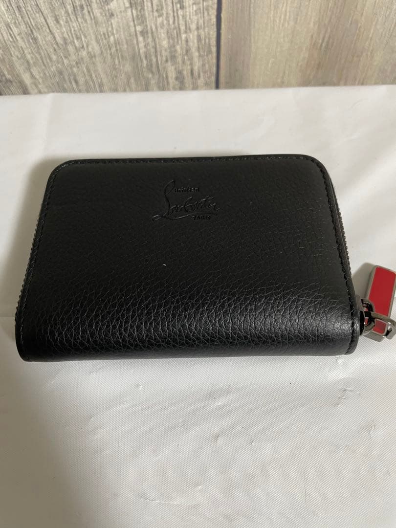 Christian Louboutinケース 黒 レザー スタッズ