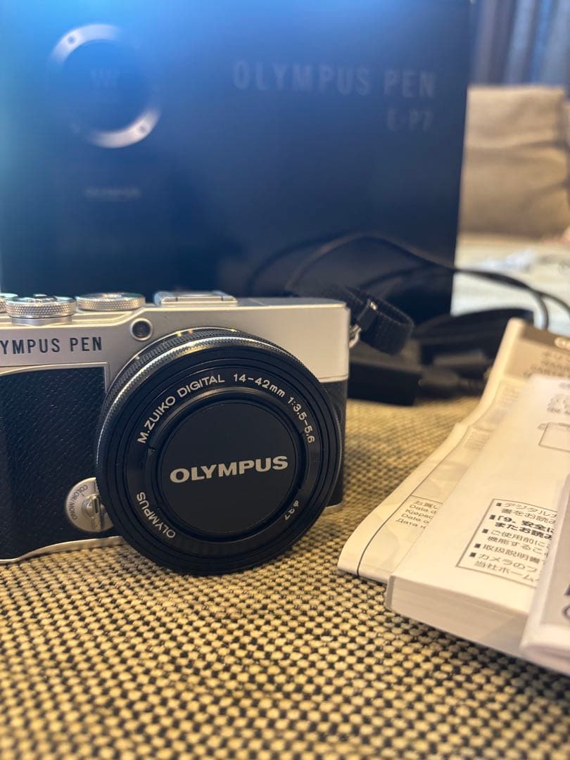 OLYMPUS PEN ミラーレス一眼カメラ 14-42mmレンズ付き
