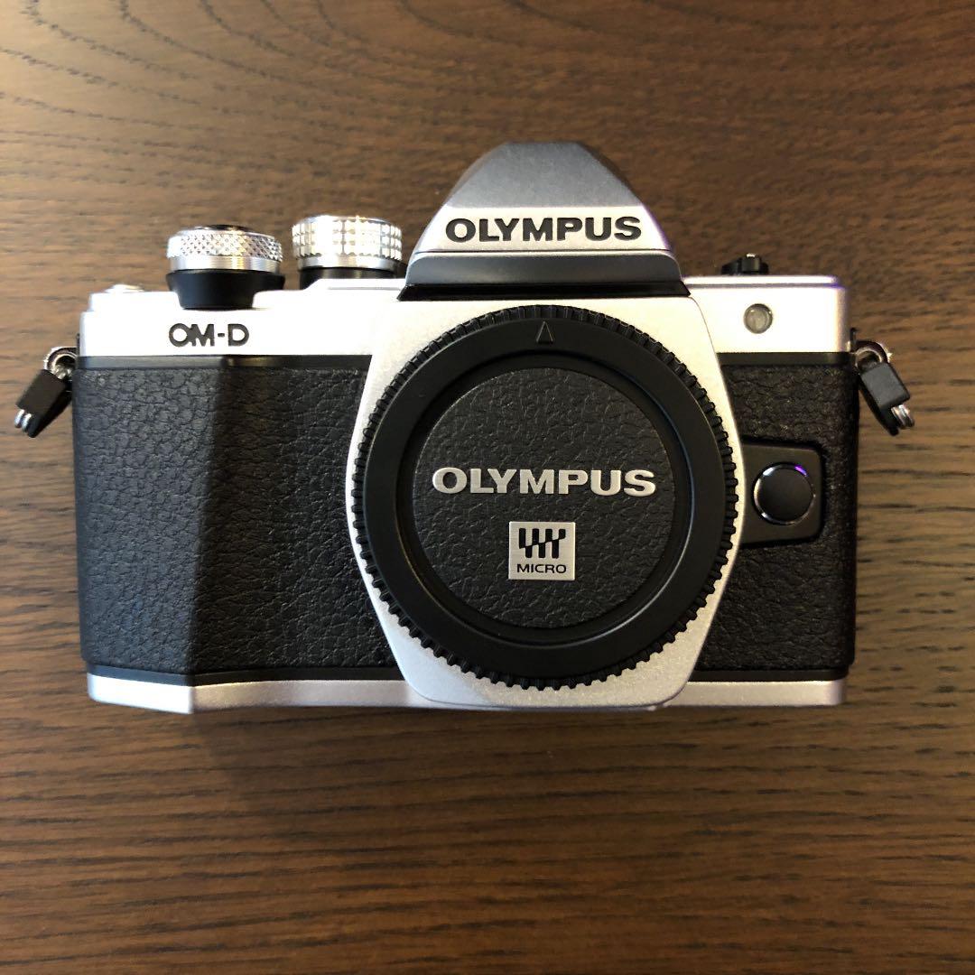 OM-D E-M10 Mark II EZダブルズームキット　シルバー