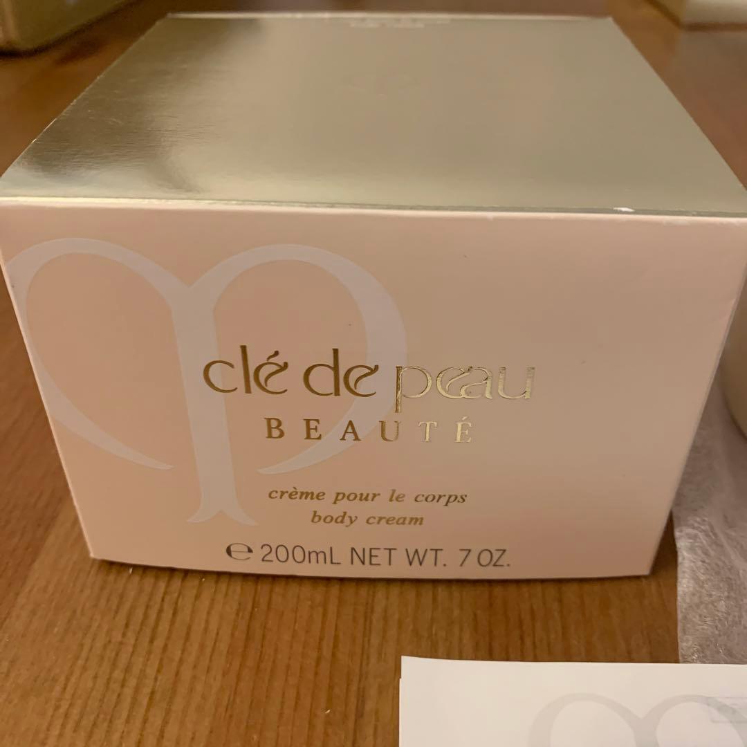 【新品】クレドポーボーテ クレームプールルコール 200g