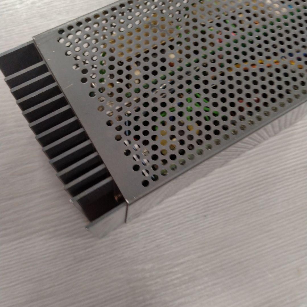 ジャンク　AC-DC コンバーター? MODEL VHR-12  12V 15A