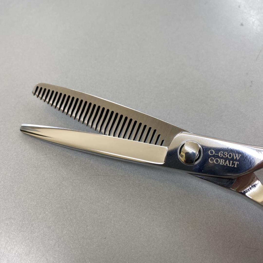 ６インチセニングシザー 4５% 前後　新品未使用　理美容　美容師　理容師