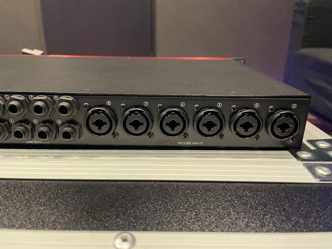 Focusrite Clarett 8Pre オーディオインターフェイス