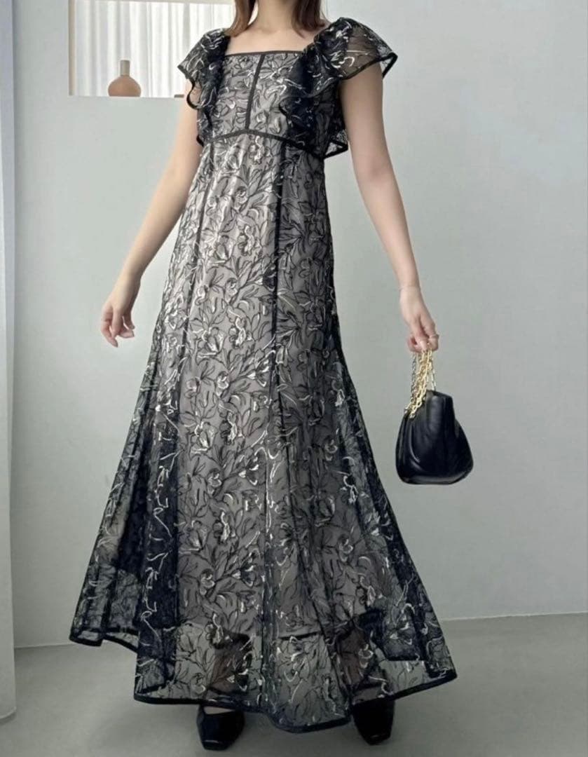 さ*く様 dazzlin チュール刺繍マーメイドドレス ブラック 黒